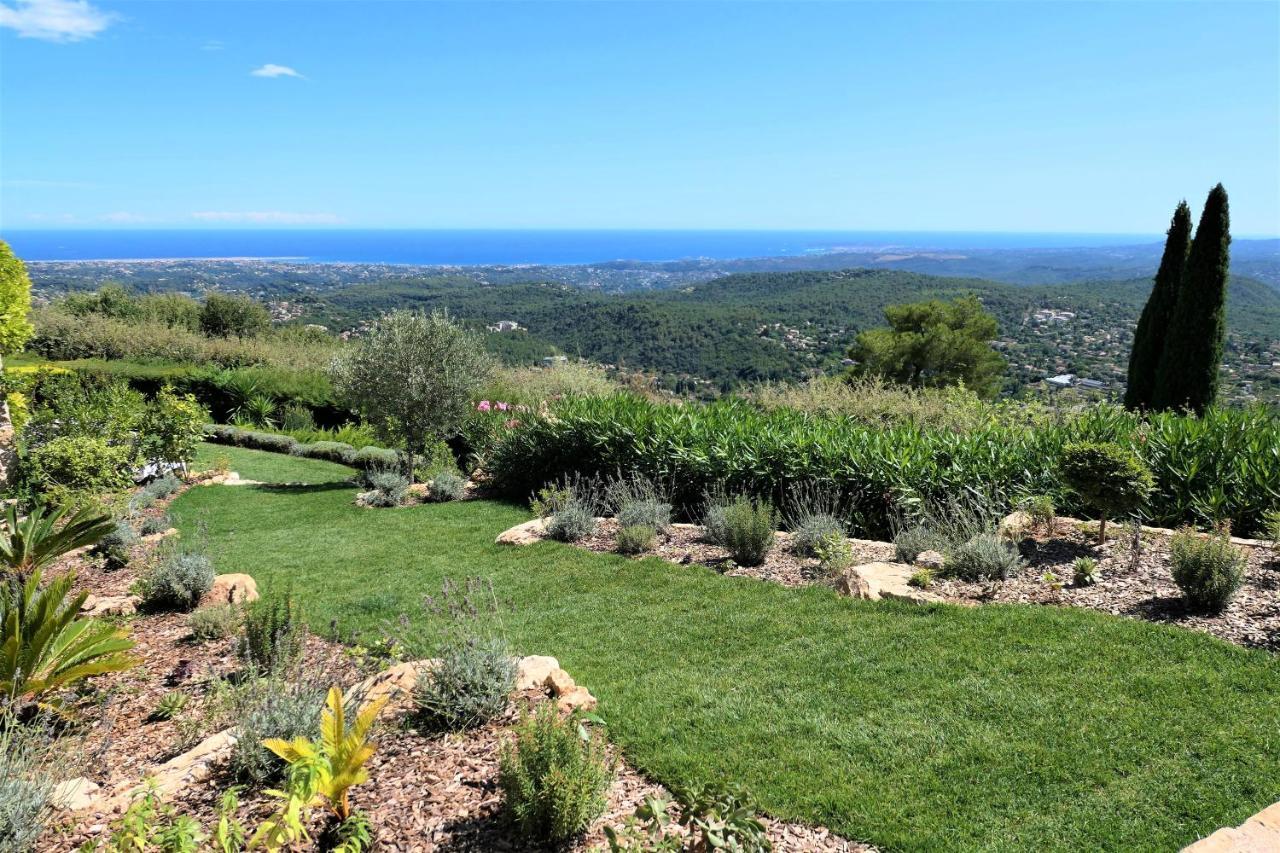 Bed and Breakfast La Bastide Des Pins Ванс Екстер'єр фото